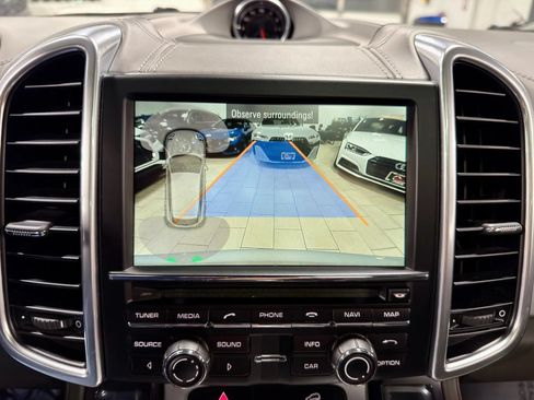 Used 2016 Porsche Cayenne GTS AWD/4WD image 20