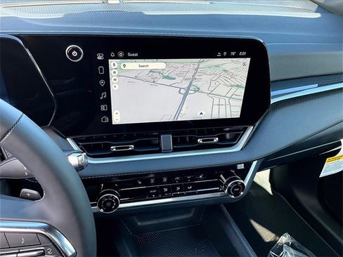 New 2026 Chevrolet Equinox LT w/ Midnight Edition image 11