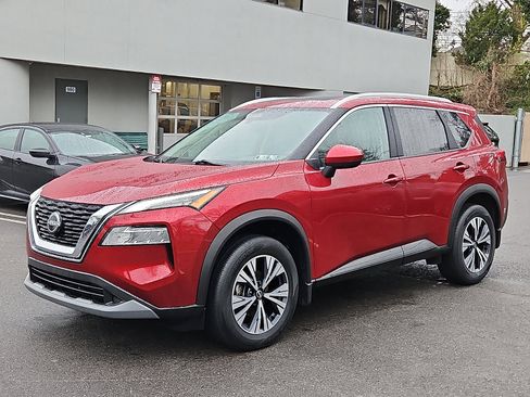 Certified 2023 Nissan Rogue SV w/ SV Premium B Package image 3