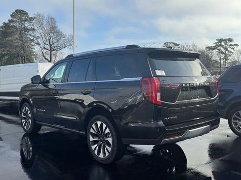 New 2026 Ford Expedition Platinum w/ Driver's Package image 3