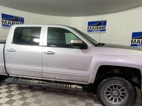 Used 2017 Chevrolet Silverado 1500 LT w/ All Star Edition image 3