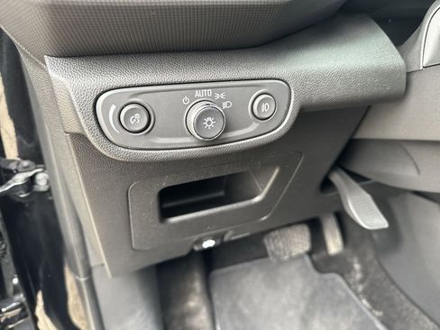 Certified 2023 Chevrolet TrailBlazer RS w/ Convenience Package image 23