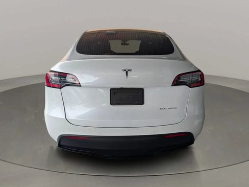 Used 2020 Tesla Model Y Long Range AWD/4WD image 25
