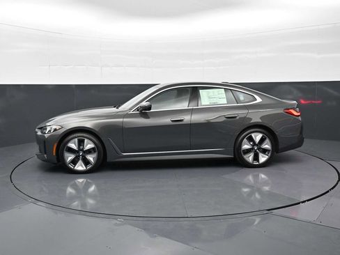 New 2026 BMW i4 eDrive40 w/ Premium Package RWD image 8