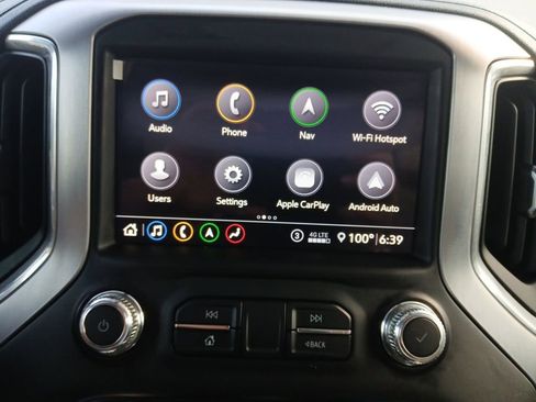 Used 2020 GMC Sierra 1500 SLT RWD image 8