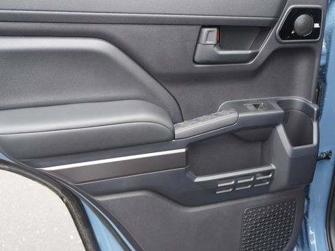 New 2025 Toyota 4Runner TRD Off-Road Premium image 15