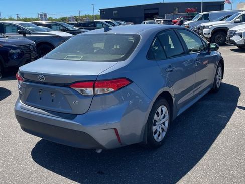 Used 2023 Toyota Corolla LE w/ Carpet Mat Package (TMS) FWD image 12