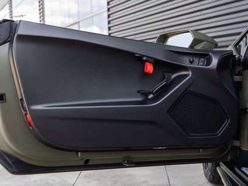 Used 2024 Lamborghini Huracan Sterrato AWD/4WD image 25
