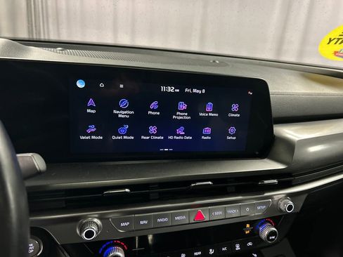 Used 2025 Kia Telluride S FWD image 15
