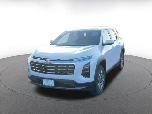 Used 2025 Chevrolet Equinox LT image 7