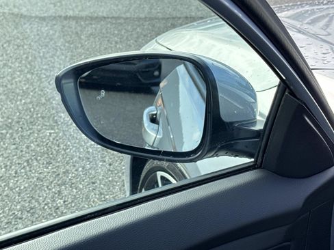 Used 2025 Honda Accord Touring image 17