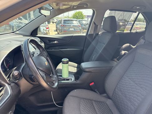 Used 2019 Chevrolet Equinox LT FWD image 23