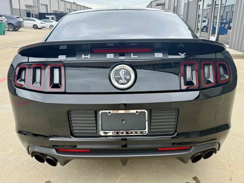 Used 2014 Ford Mustang Shelby GT500 w/ Equipment Group 821A RWD image 10