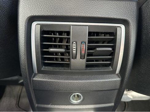 Used 2020 BMW M4 Coupe w/ Competition Package image 17