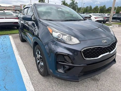 Used 2022 Kia Sportage LX FWD image 3