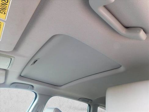 Used 2017 Honda CR-V EX-L image 23