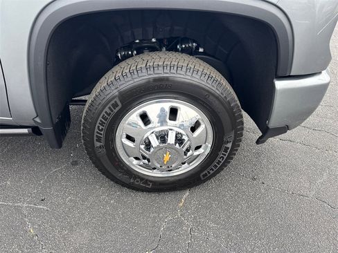 Used 2026 Chevrolet Silverado 3500 High Country w/ Technology Package image 13