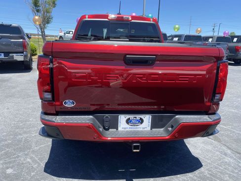 Used 2025 Chevrolet Colorado LT w/ LT Convenience Package AWD/4WD image 6