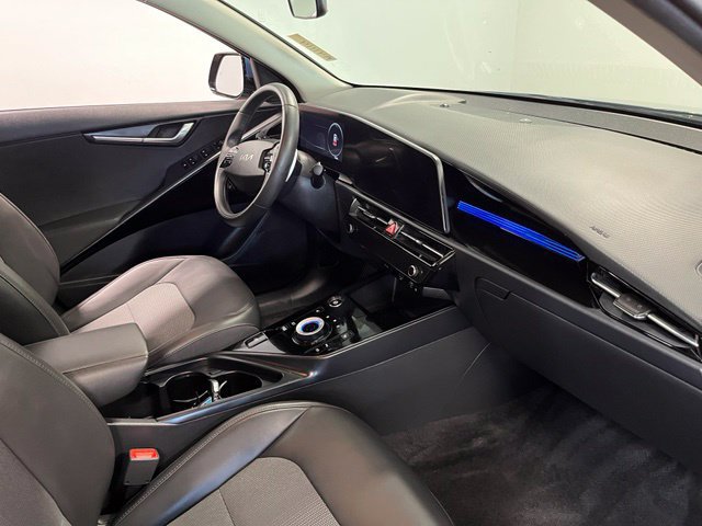 Used 2024 Kia Niro Wind FWD image 11