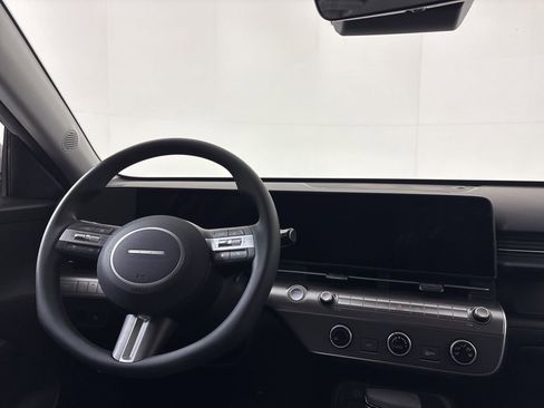 New 2026 Hyundai Kona SE image 22