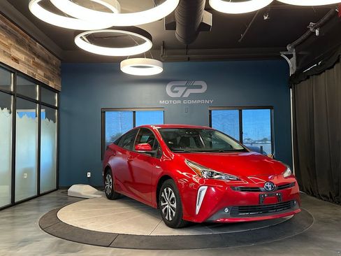 Used 2021 Toyota Prius LE w/ Carpet Mat Package (TMS) AWD/4WD image 1