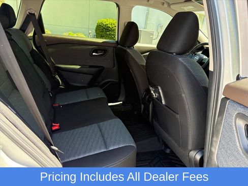 Used 2023 Nissan Rogue SV AWD/4WD image 21