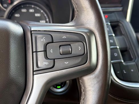 Used 2021 Chevrolet Tahoe Z71 image 29