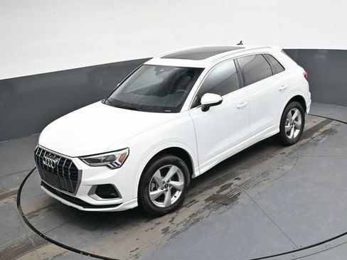 Used 2022 Audi Q3 2.0T Premium Plus image 26