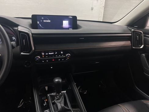 Used 2023 MAZDA CX-50 AWD 2.5 S w/ Cargo Package image 19