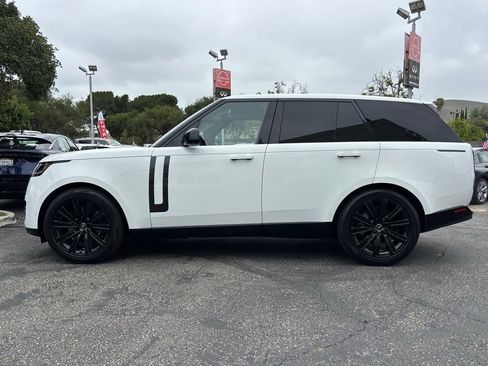Used 2023 Land Rover Range Rover SE AWD/4WD image 11