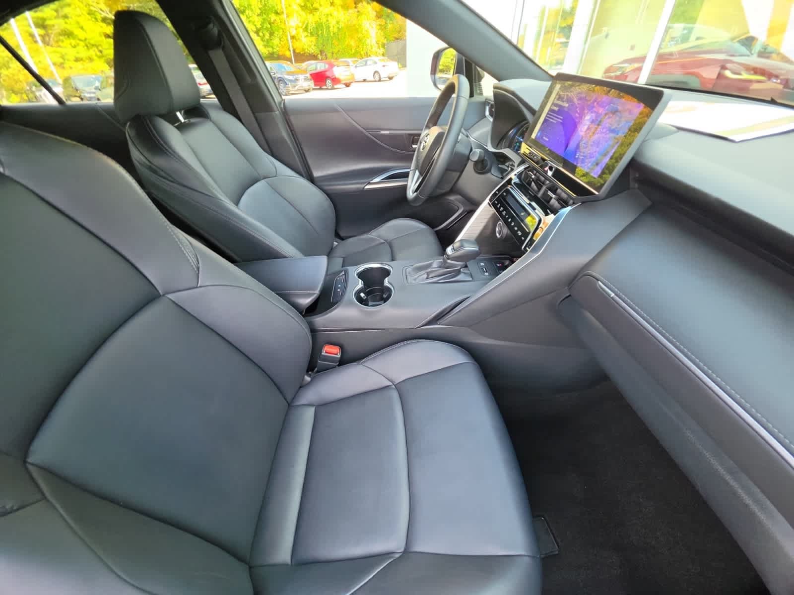 Used 2023 Toyota Venza Nightshade AWD/4WD image 22