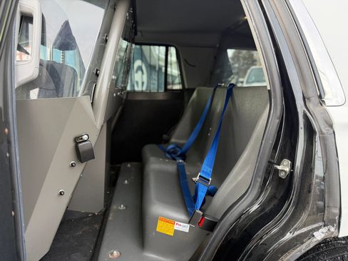 Used 2019 Chevrolet Tahoe 4WD w/ Remote Keyless Entry Package image 15