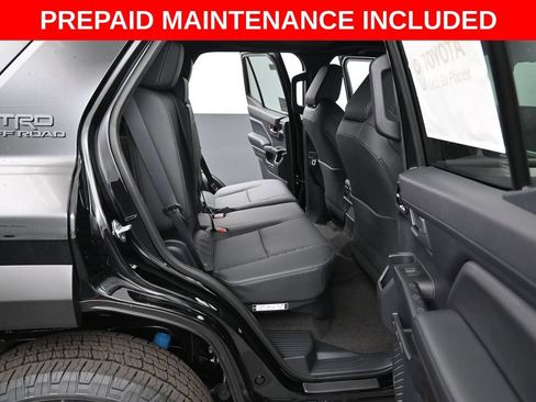 Certified 2025 Toyota 4Runner TRD Off-Road Premium AWD/4WD image 13