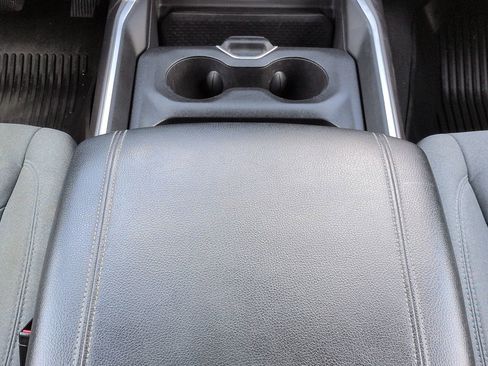 Used 2022 RAM 1500 Big Horn RWD image 19