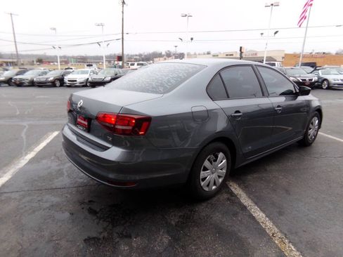 Used 2016 Volkswagen Jetta S FWD image 43