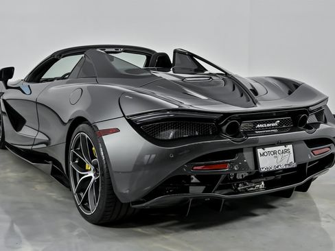 Used 2019 McLaren 720S Performance image 15