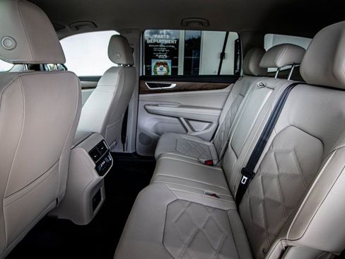 New 2026 Volkswagen Atlas SE AWD/4WD image 45