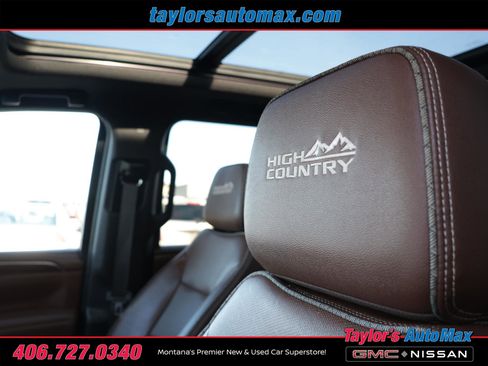 Used 2024 Chevrolet Suburban High Country image 37