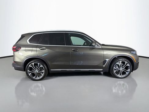 Used 2026 BMW X5 xDrive40i w/ Climate Comfort Package AWD/4WD image 8