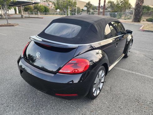 Used 2013 Volkswagen Beetle 2.5 FWD image 12