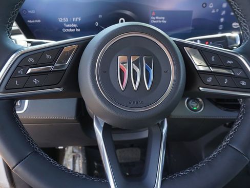 New 2025 Buick Enclave Preferred w/ Power Package image 17