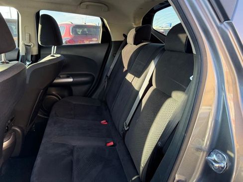 Used 2015 Nissan Juke SV image 7
