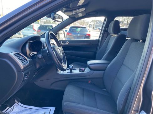 Used 2014 Jeep Grand Cherokee Laredo image 9