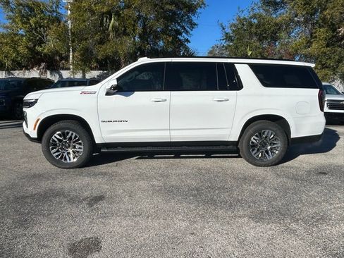 New 2026 Chevrolet Suburban Z71 w/ Z71 Off-Road Package image 4