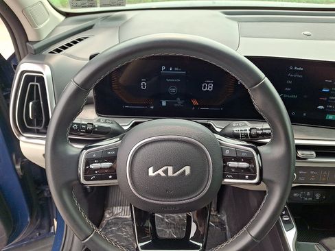 Used 2025 Kia Sorento X-Line EX AWD/4WD image 19
