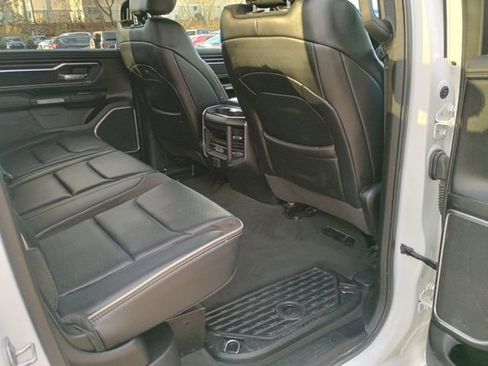 Used 2023 RAM 1500 Laramie image 17
