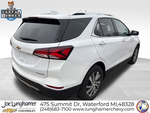 Used 2023 Chevrolet Equinox Premier image 3