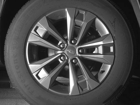 Used 2025 Chevrolet Equinox LT FWD image 15