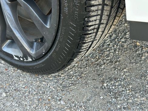 Used 2015 Cadillac ATS Performance w/ Cold Weather Package image 40