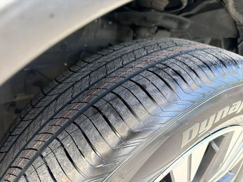 Used 2023 Nissan Rogue SV image 13